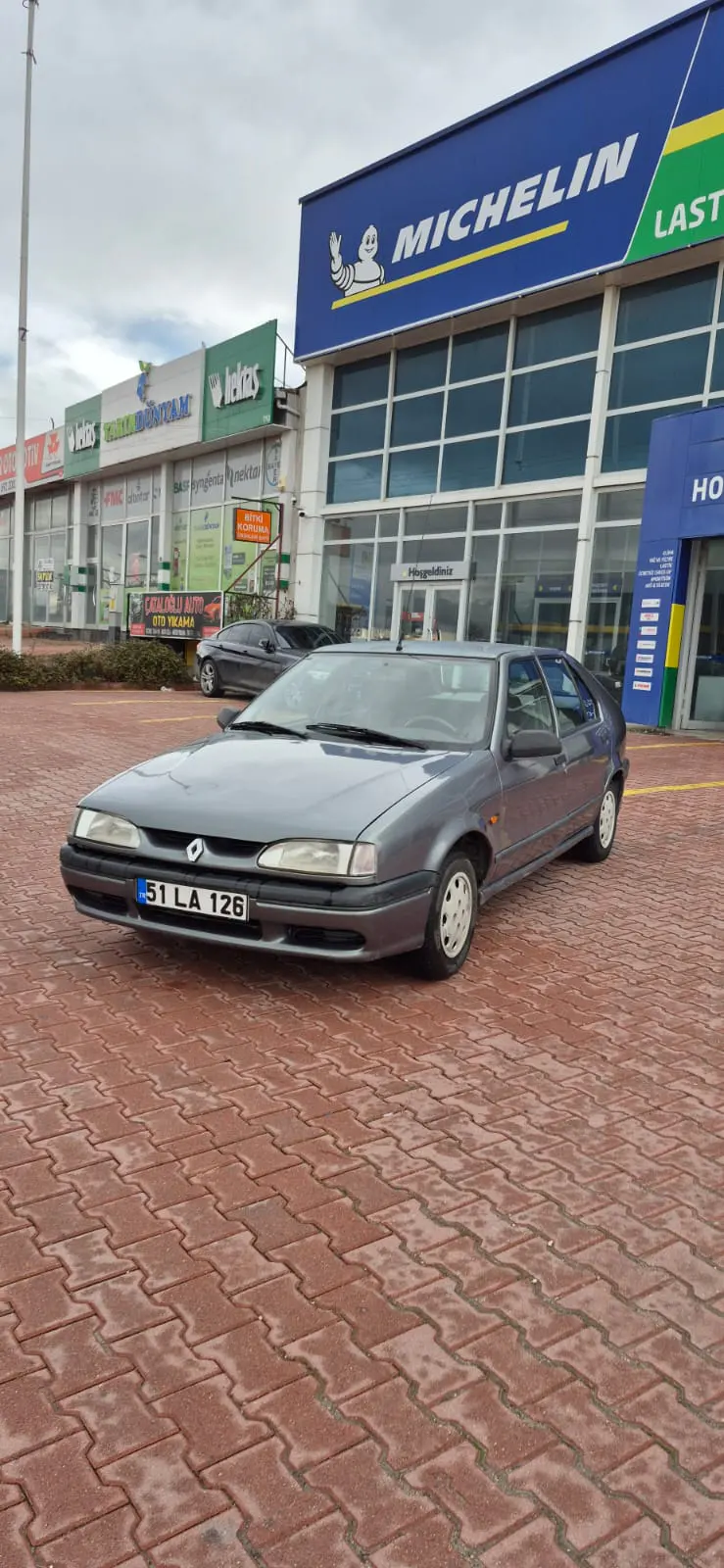 Renault Diğer 19 Europa, fotoğraf 1