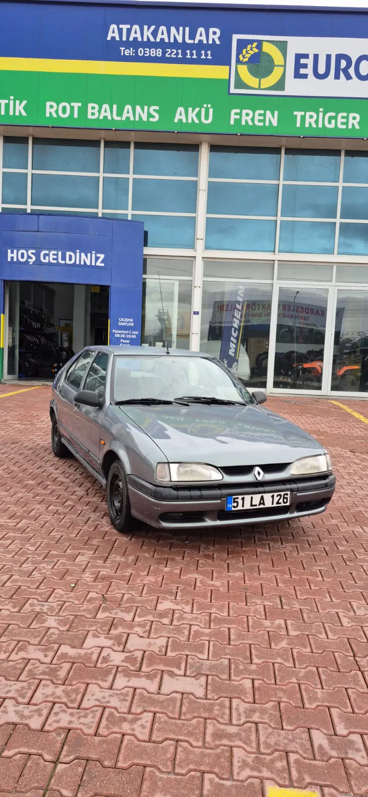Renault Diğer 19 Europa, fotoğraf 2