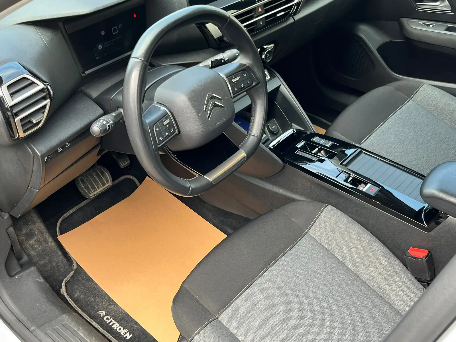 Citroen C4 X Feel Bold 1.2 Puretech 130 EAT, fotoğraf 11