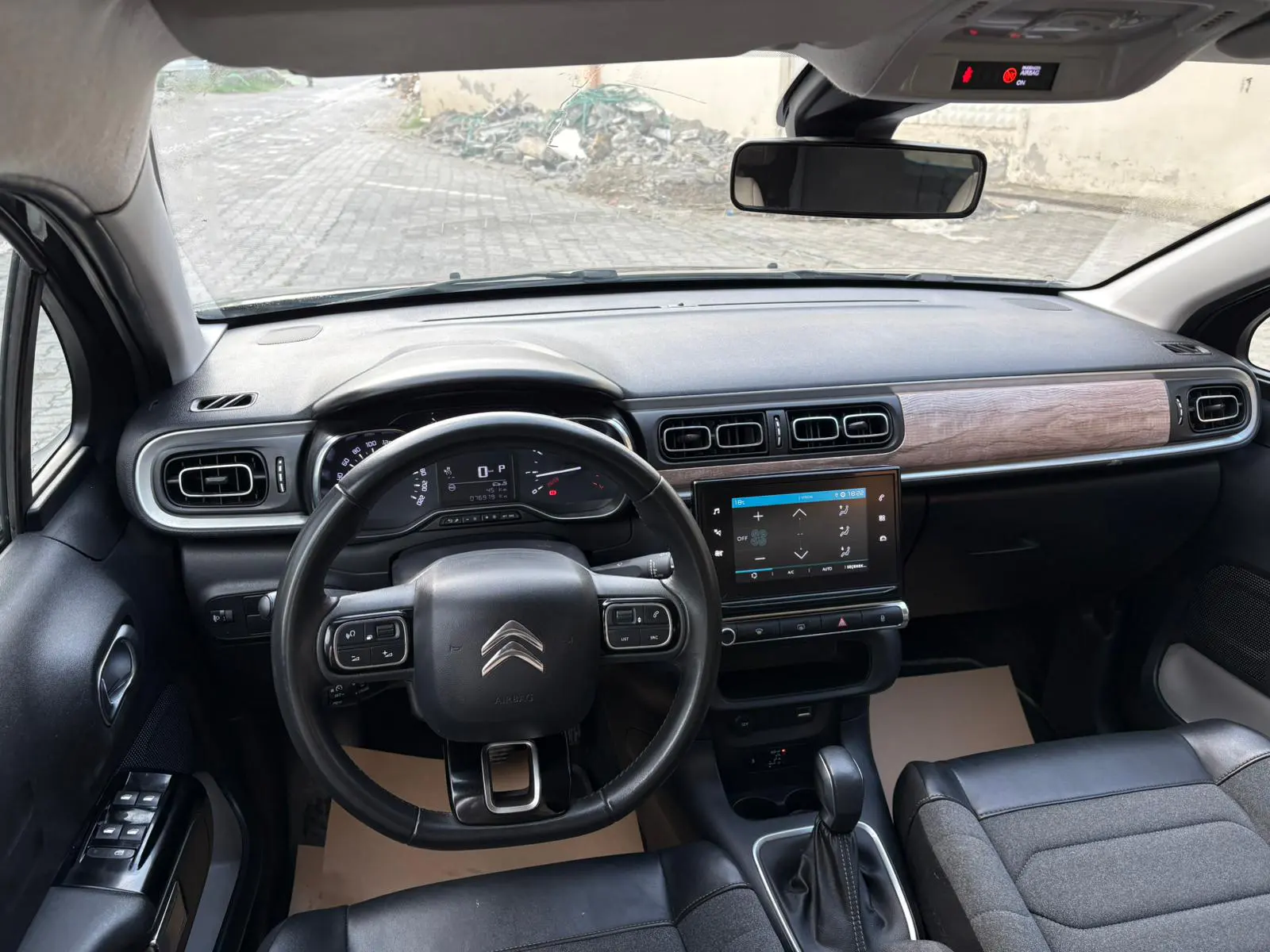 Citroen C3 Feel Bold 1.2 Puretech 110 HP EAT6, fotoğraf 14