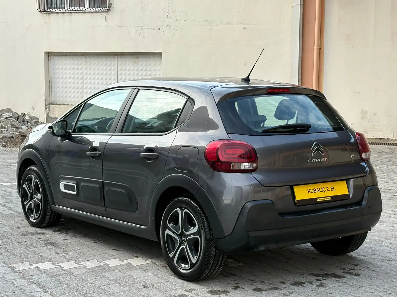 Citroen C3 Feel Bold 1.2 Puretech 110 HP EAT6, fotoğraf 8