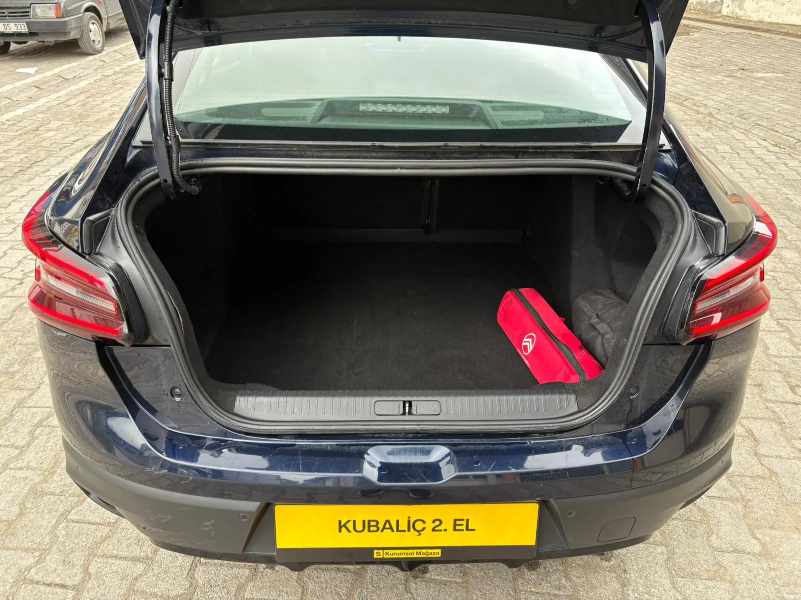 Citroen C4 X Feel Bold 1.2 Puretech 130 EAT, fotoğraf 9