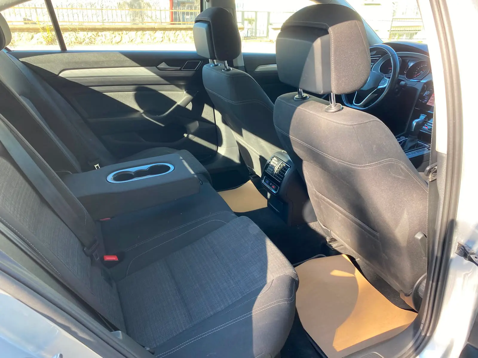 Volkswagen Passat 1.5 TSI ACT 150 DSG Business, fotoğraf 5