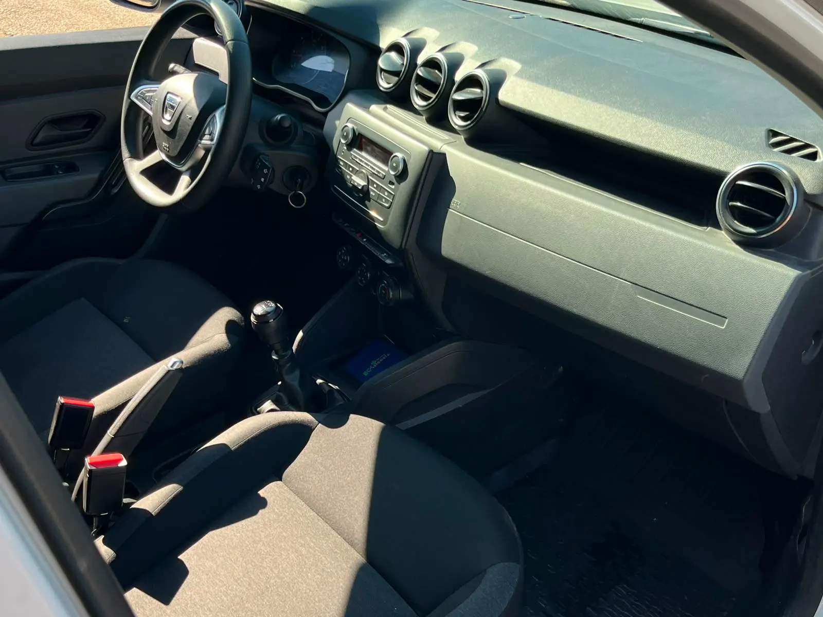 Dacia Duster Comfort 1.3 Turbo 4x4 150BG, fotoğraf 3