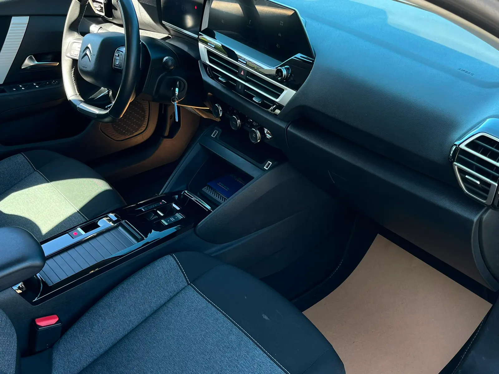 Citroen C4 X Feel Bold 1.2 Puretech 130 EAT, fotoğraf 8