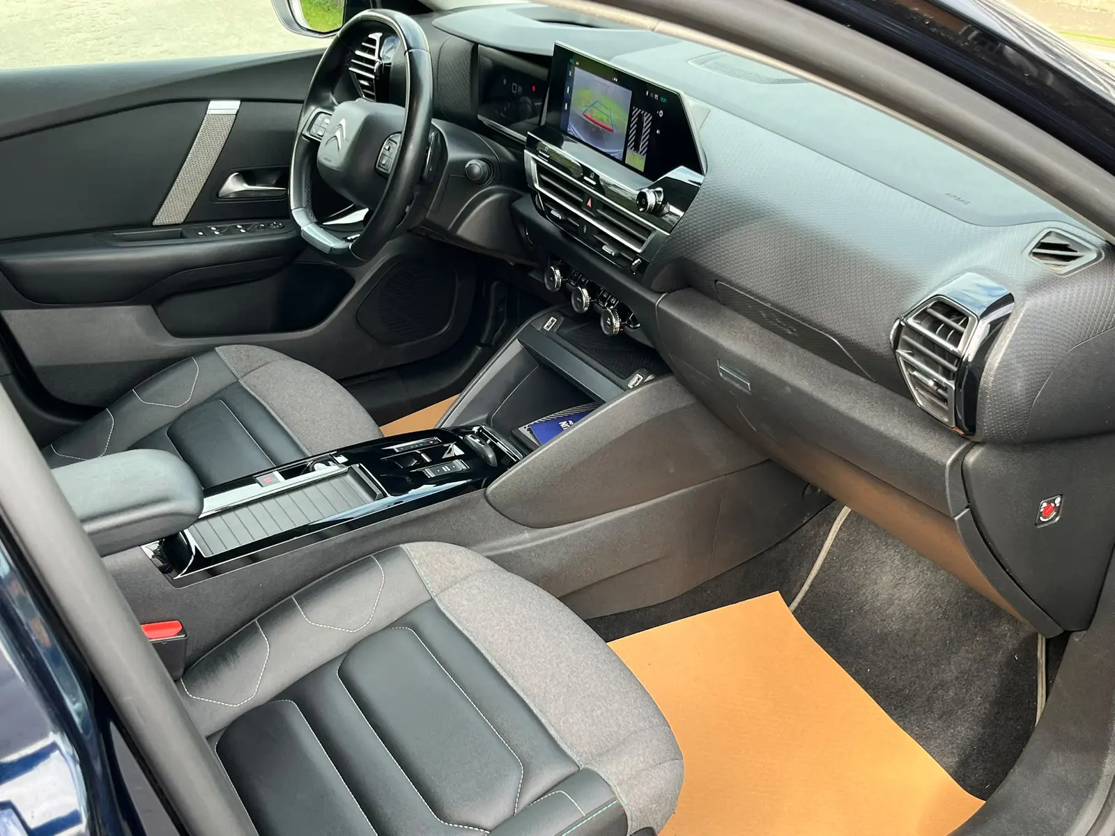 Citroen C4 X Shine 1.2 Puretech 130 HP EAT8 SMR, fotoğraf 8