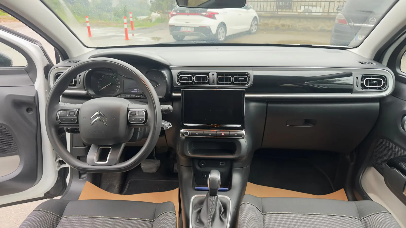 Citroen C3 Feel Business 1.2 Puretech 110 HP EAT6, fotoğraf 2