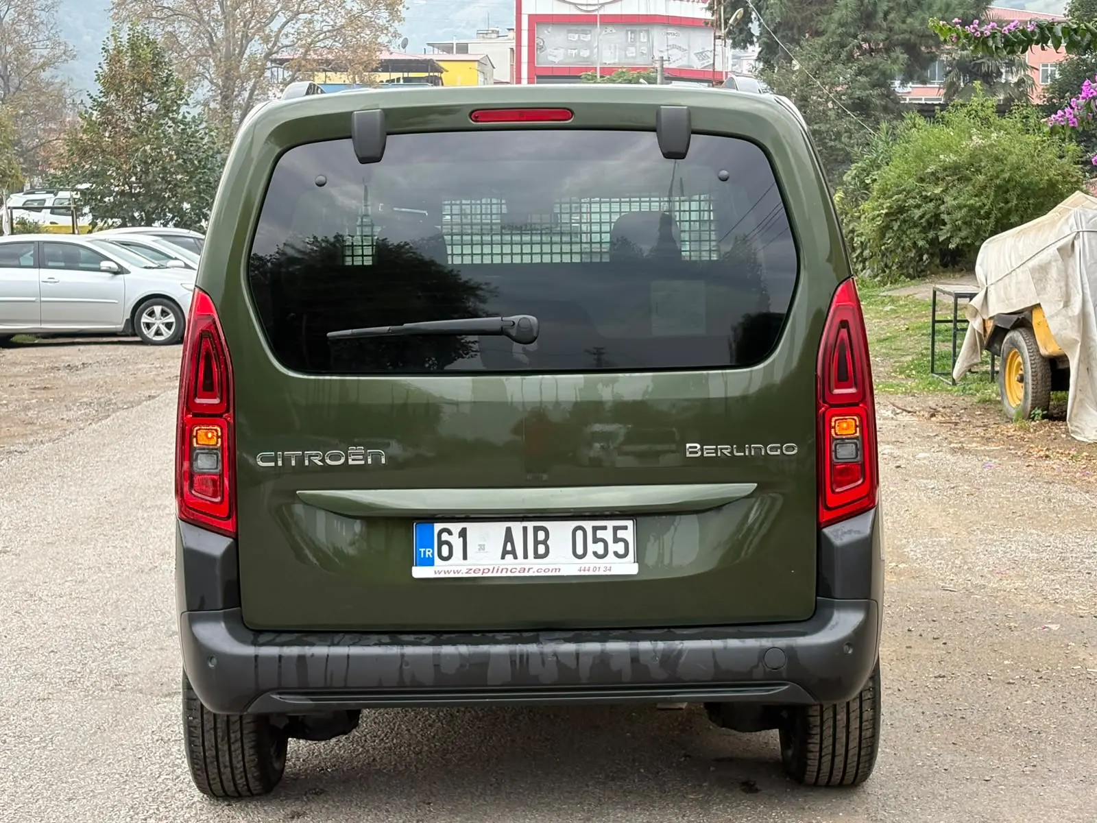 Citroen Berlingo VP Feel Bold 1.5 Bluehdi 130HP EAT8, fotoğraf 5