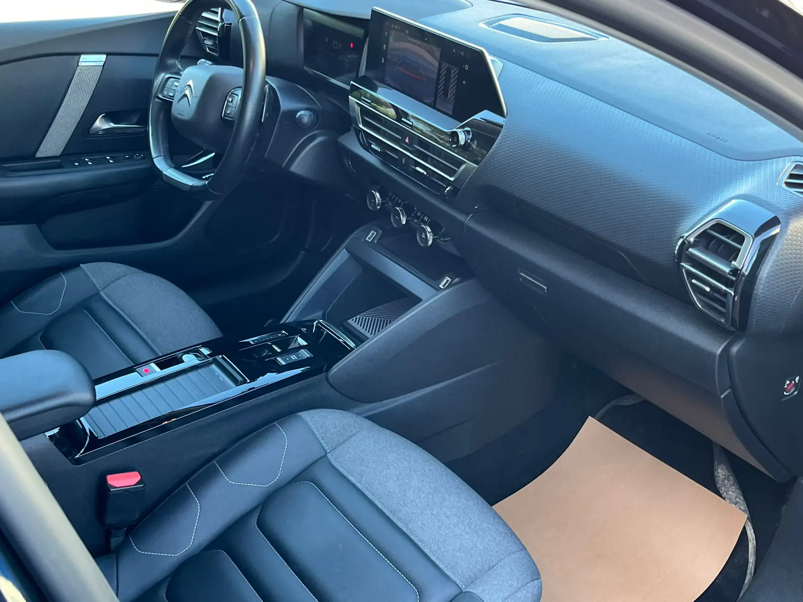 Citroen C4 X Shine 1.2 Puretech 130 HP EAT8 SMR, fotoğraf 4