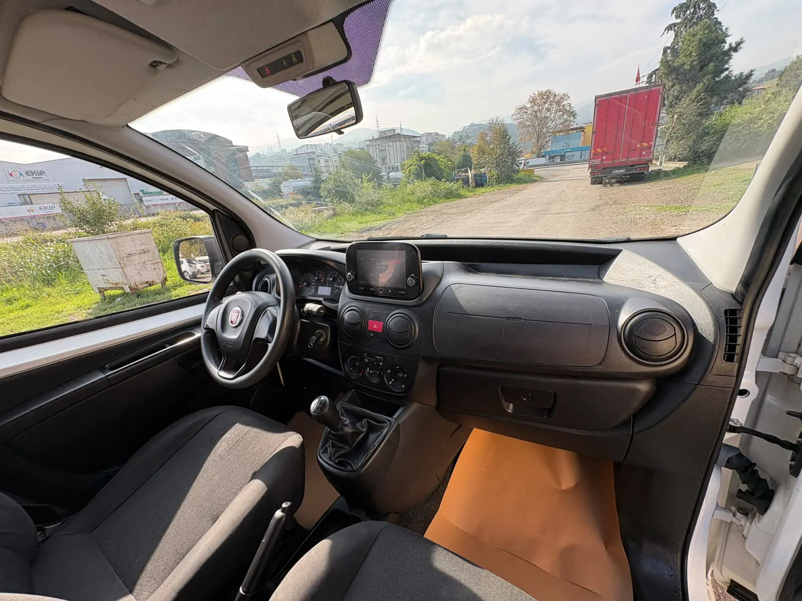 Fiat Fiorino Combi POP 1.3 M.jet 95 E6D, fotoğraf 16