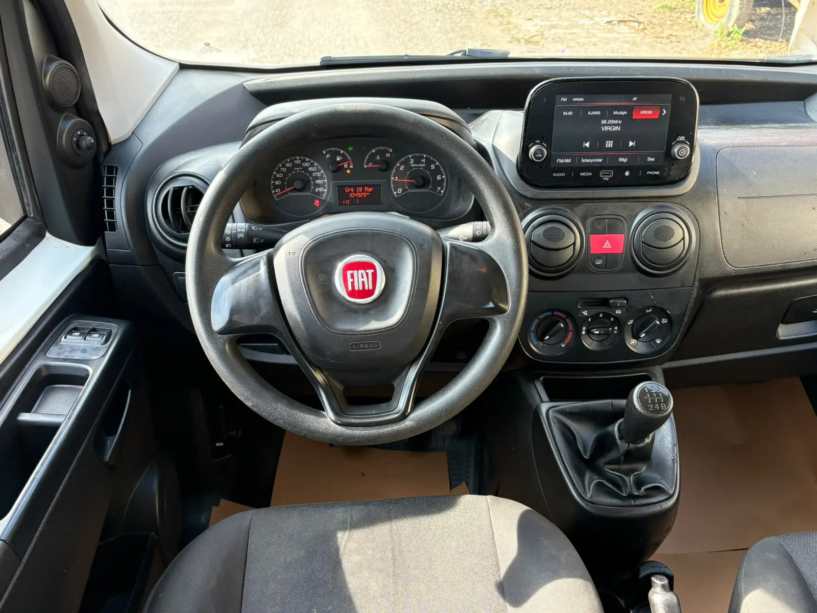 Fiat Fiorino Combi POP 1.3 M.jet 95 E6D, fotoğraf 19