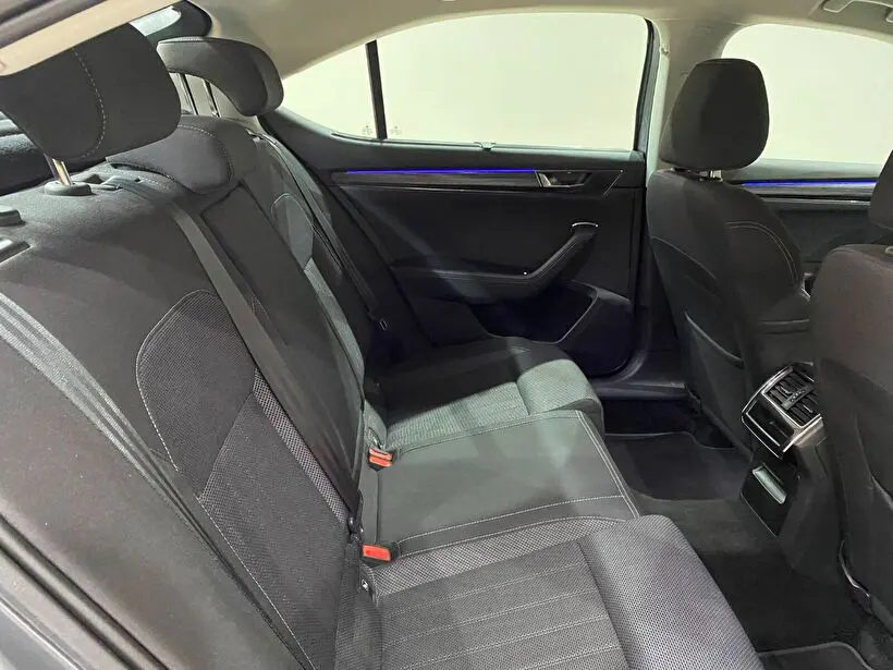 Skoda Superb 1.5 TSI Premium DSG ACT, fotoğraf 13