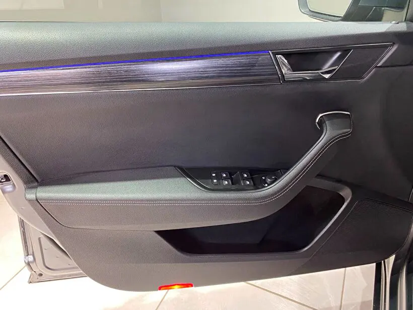 Skoda Superb 1.5 TSI Premium DSG ACT, fotoğraf 7