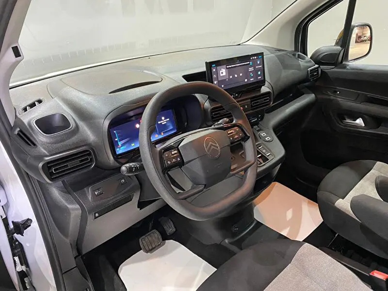 Citroen Berlingo 1.5 BlueHDI Plus EAT8, fotoğraf 25