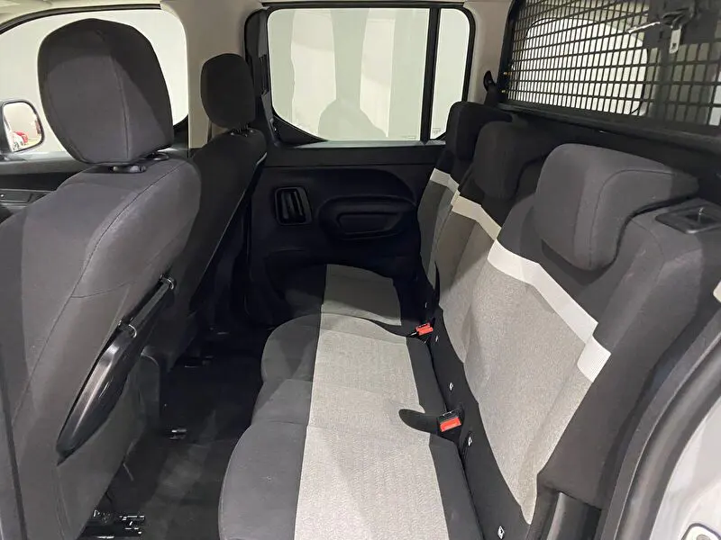 Citroen Berlingo 1.5 BlueHDI Plus EAT8, fotoğraf 26
