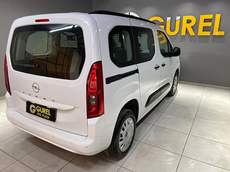 Opel Combo 1.5 D Essential, fotoğraf 22