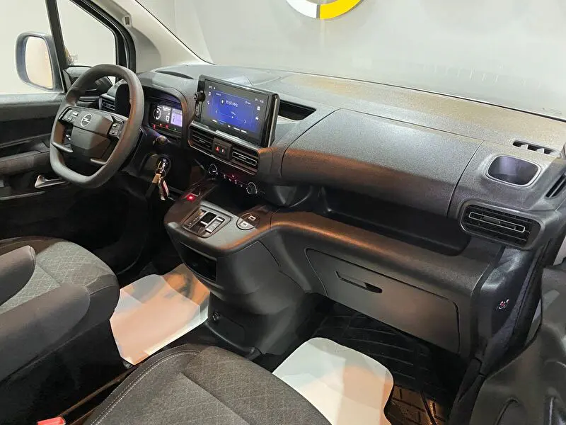 Opel Combo 1.5 D Essential, fotoğraf 27