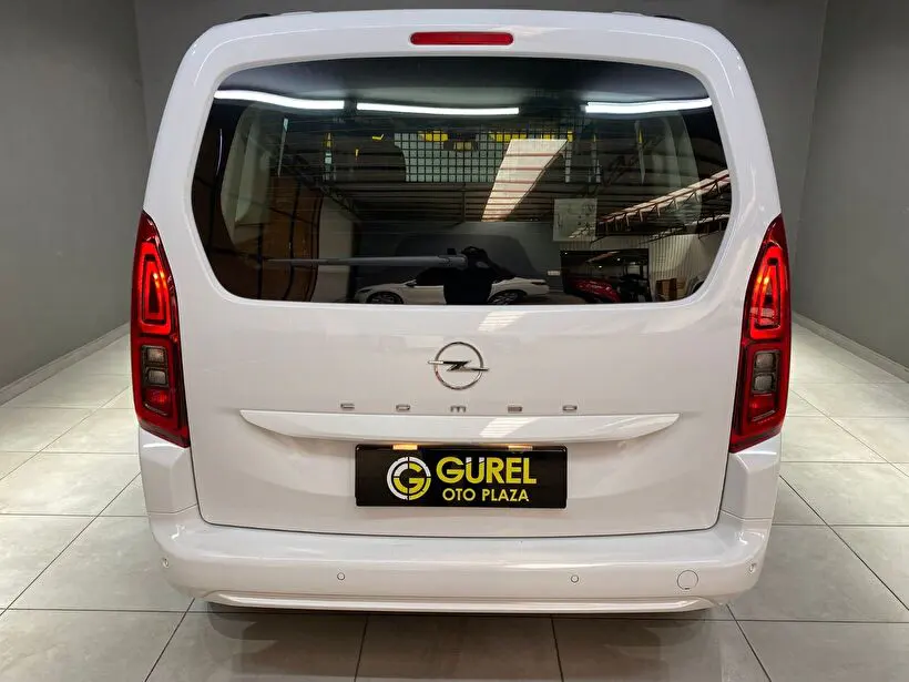 Opel Combo 1.5 D Essential, fotoğraf 5