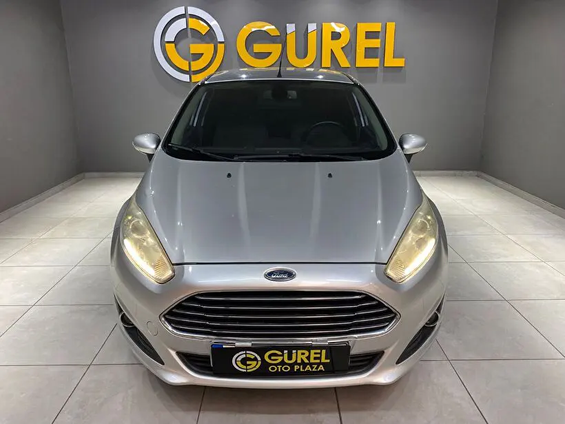 Ford Fiesta 1.6 Titanium Powershift, fotoğraf 2