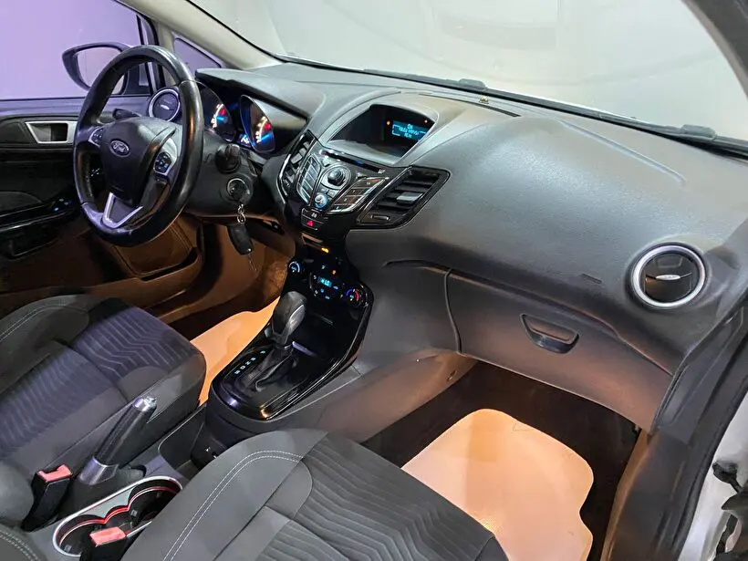 Ford Fiesta 1.6 Titanium Powershift, fotoğraf 11