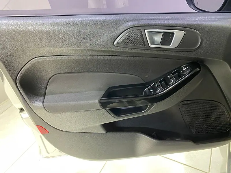 Ford Fiesta 1.6 Titanium Powershift, fotoğraf 23