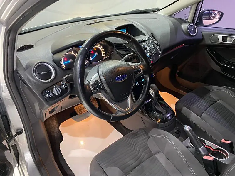 Ford Fiesta 1.6 Titanium Powershift, fotoğraf 25