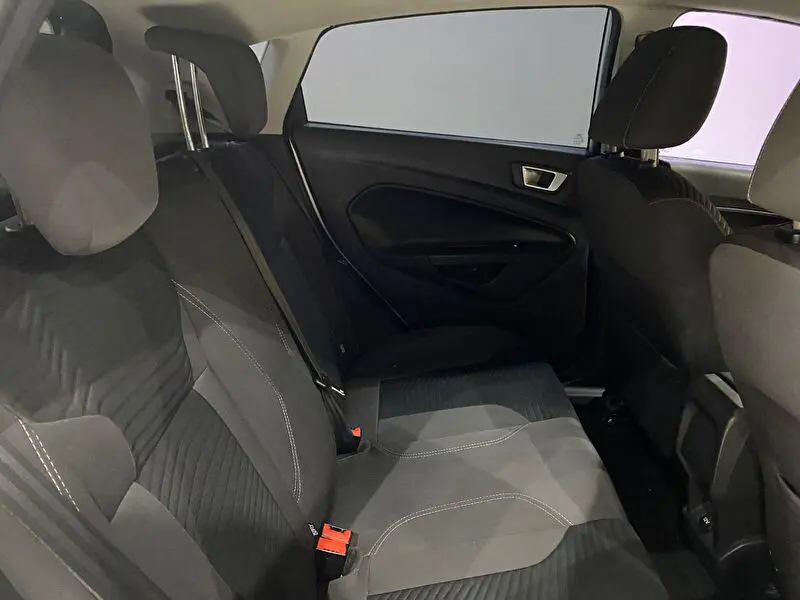 Ford Fiesta 1.6 Titanium Powershift, fotoğraf 28