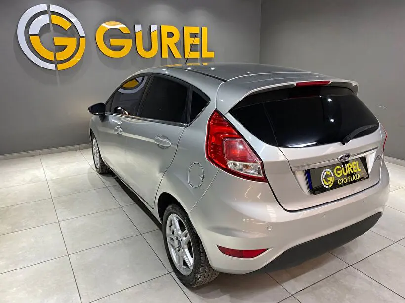 Ford Fiesta 1.6 Titanium Powershift, fotoğraf 4