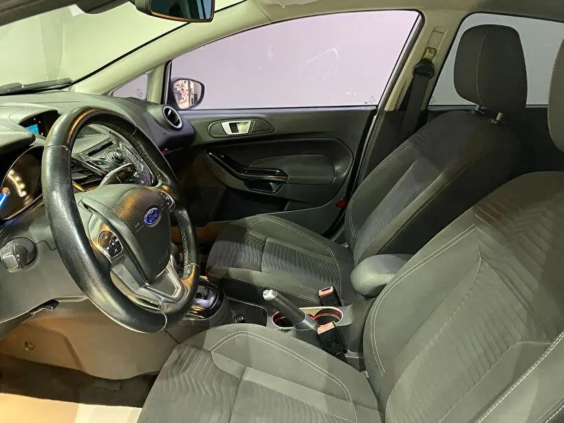 Ford Fiesta 1.6 Titanium Powershift, fotoğraf 8