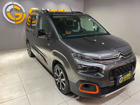 Citroen Berlingo 1.5 Shine Bold XTR EAT8