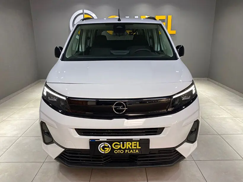 Opel Combo 1.5 D Essential, fotoğraf 2