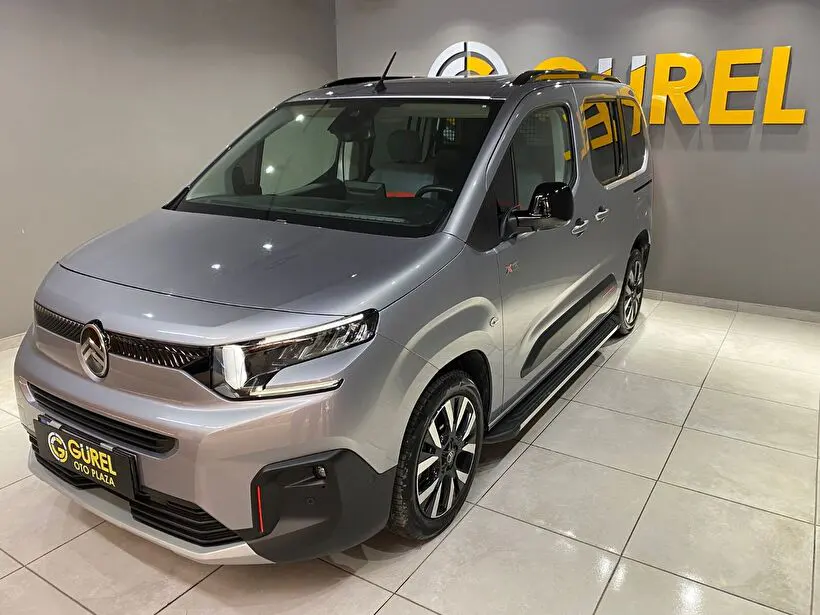 Citroen Berlingo 1.5 Shine Bold EAT8, fotoğraf 3