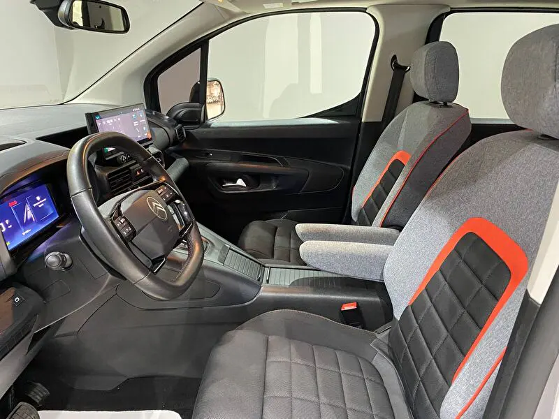 Citroen Berlingo 1.5 Shine Bold EAT8, fotoğraf 25