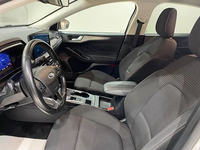 Ford Focus 1.5 EcoBlue Titanium X, fotoğraf 24