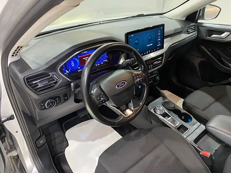 Ford Focus 1.5 EcoBlue Titanium X, fotoğraf 25