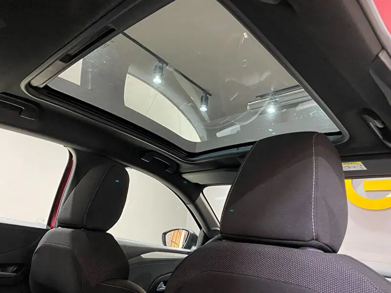 Opel Corsa 1.2 Hybrid E-DCT6, fotoğraf 30
