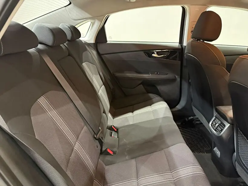 Kia Cerato 1.6L MPI Elegance, fotoğraf 12
