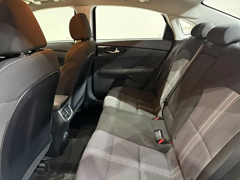 Kia Cerato 1.6L MPI Elegance, fotoğraf 26