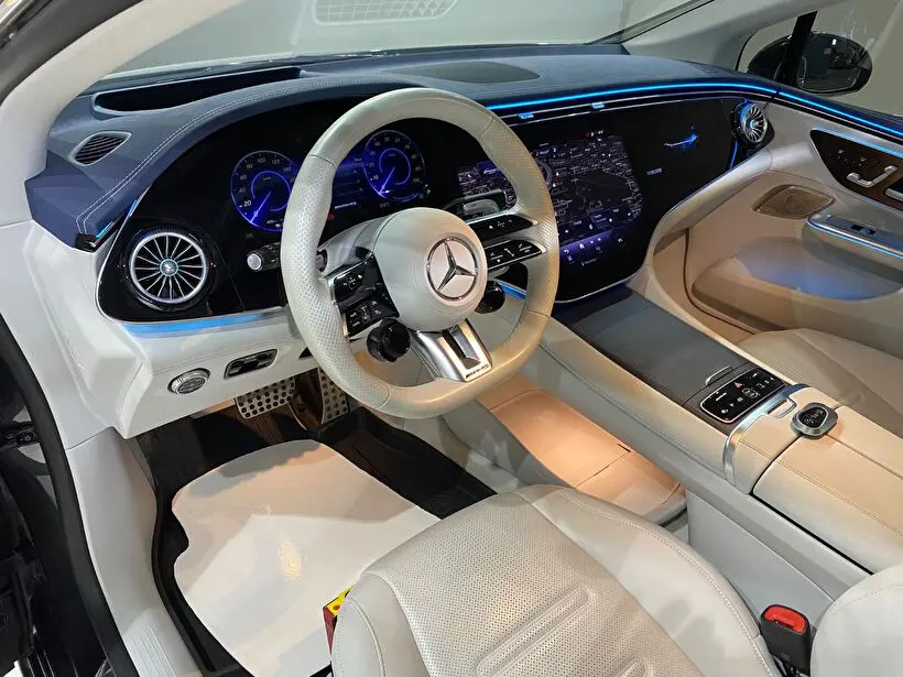 Mercedes-Benz EQE 53 AMG, fotoğraf 11