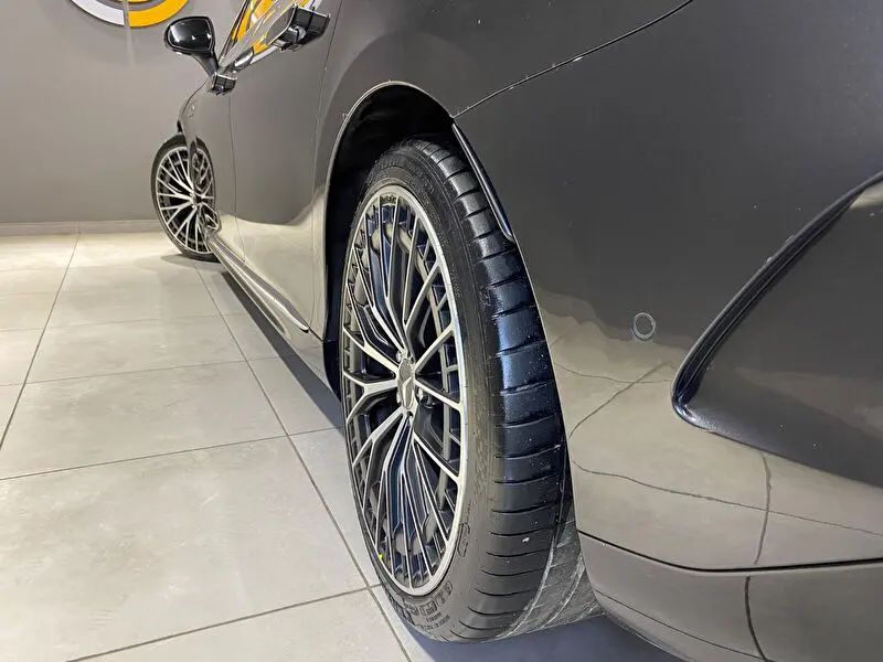 Mercedes-Benz EQE 53 AMG, fotoğraf 31