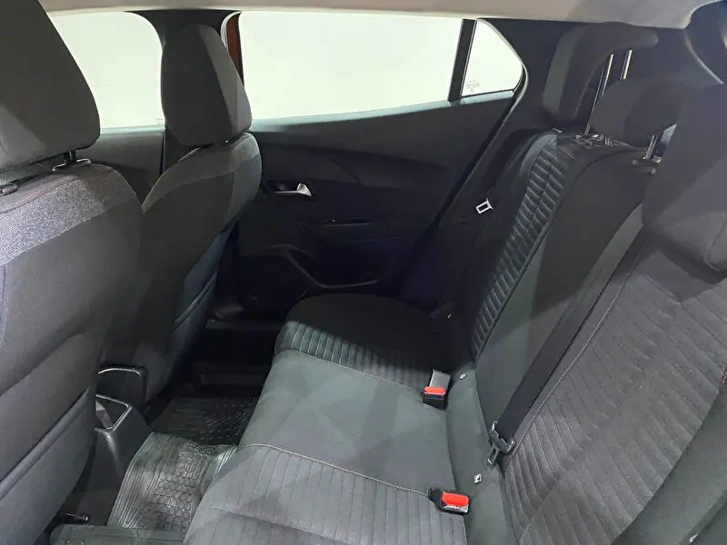 Peugeot 2008 Crossover 1.2 PureTech Active, fotoğraf 26