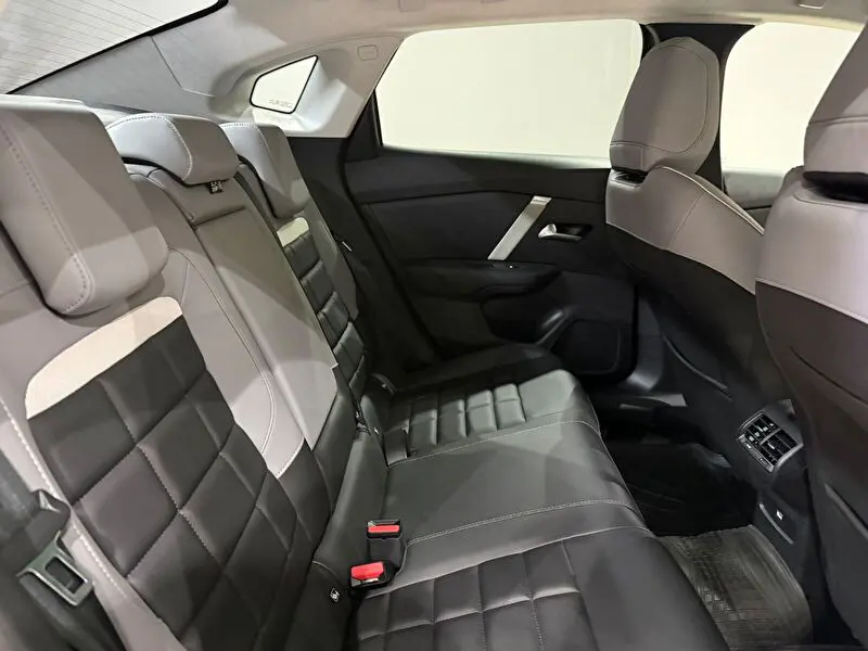 Citroen C4 X 1.2 Puretech Max EAT8, fotoğraf 29
