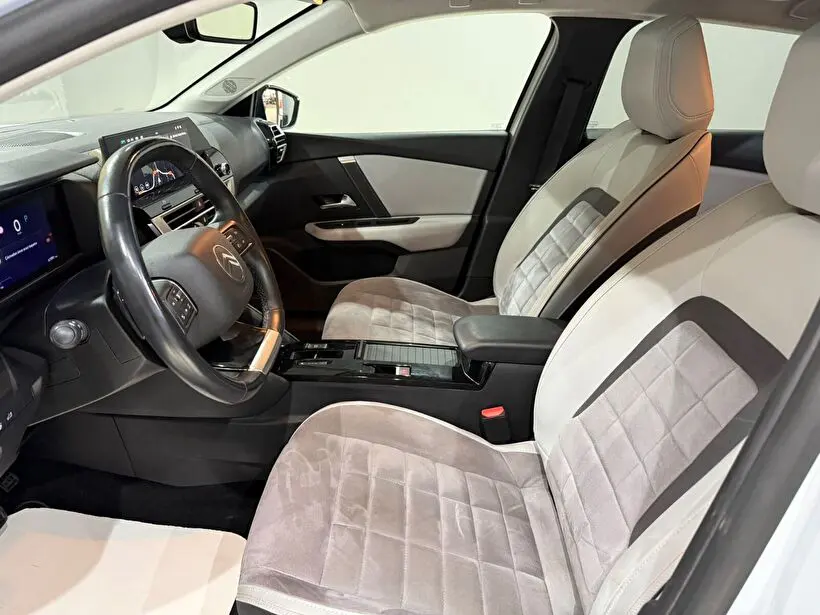 Citroen C4 X 1.2 Puretech Max, fotoğraf 8