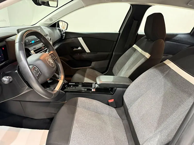 Citroen C4 X 1.2 Puretech You EAT8, fotoğraf 24