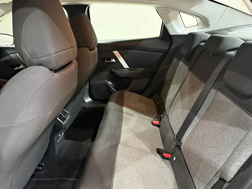 Citroen C4 X 1.2 Puretech You EAT8, fotoğraf 10