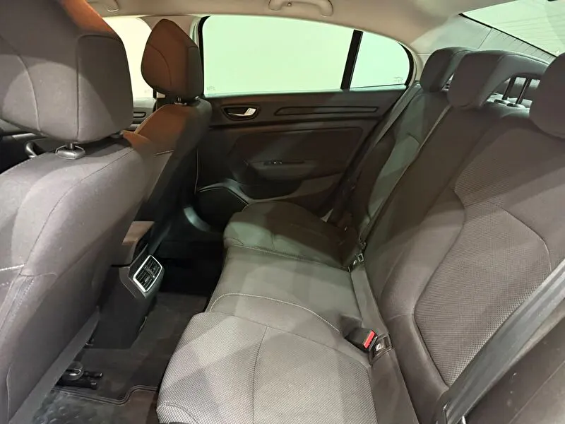 Renault Megane Sedan 1.3 TCe Joy EDC, fotoğraf 26