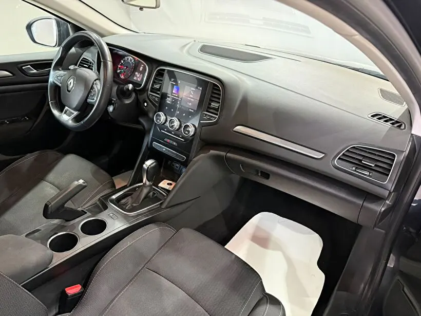 Renault Megane Sedan 1.3 TCe Touch, fotoğraf 11