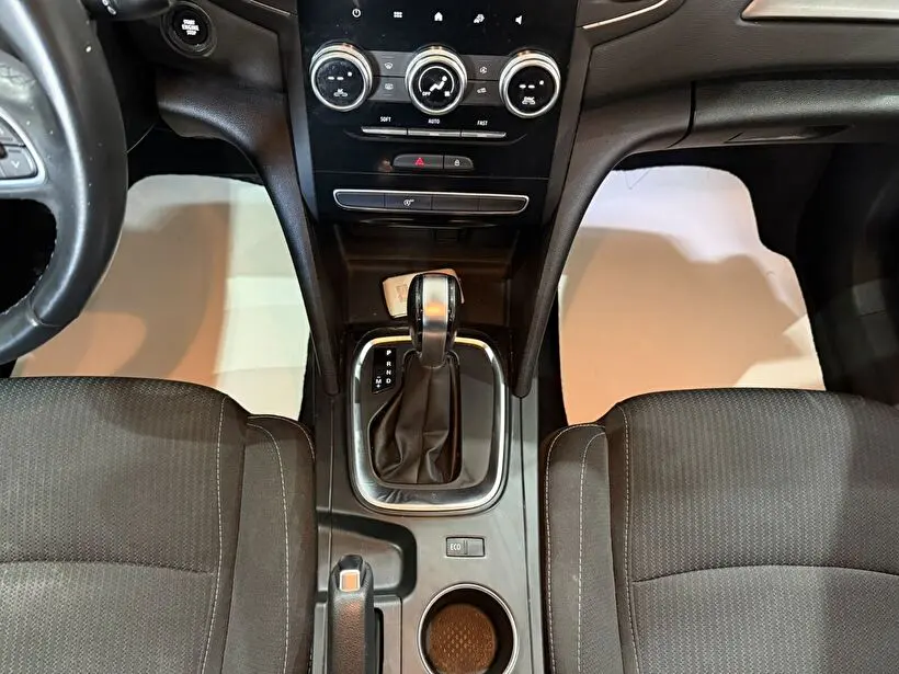 Renault Megane Sedan 1.3 TCe Touch, fotoğraf 16