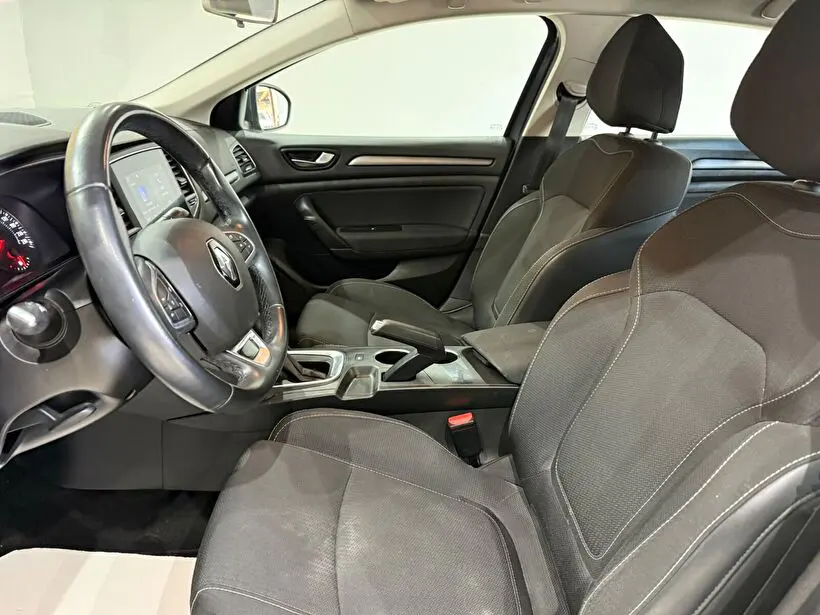 Renault Megane Sedan 1.3 TCe Touch, fotoğraf 8