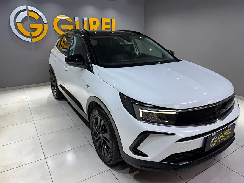 Opel Grandland 1.2 GS, fotoğraf 1